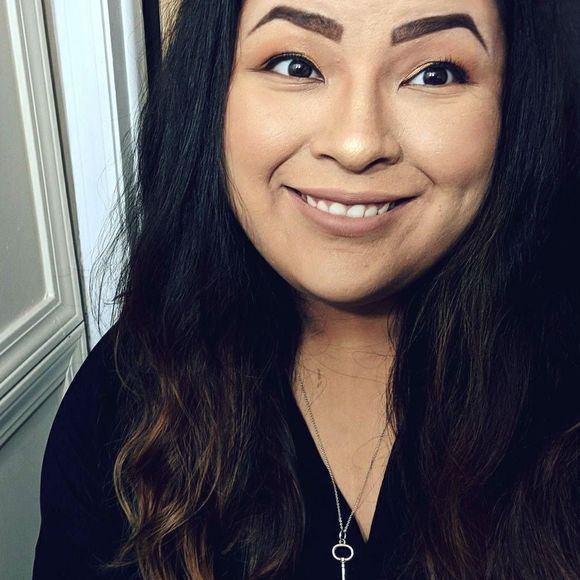 Meet your Posher, Veronica - Picture 1 of 1